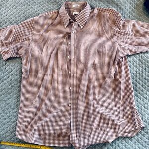 Van Heusen Men's Burgundy Checkered Button Down Shirt